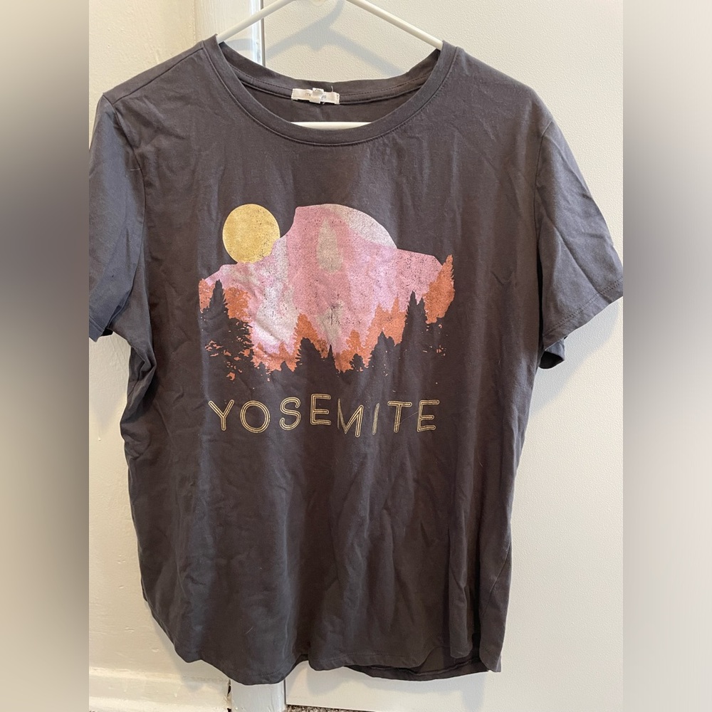 Yosemite tee